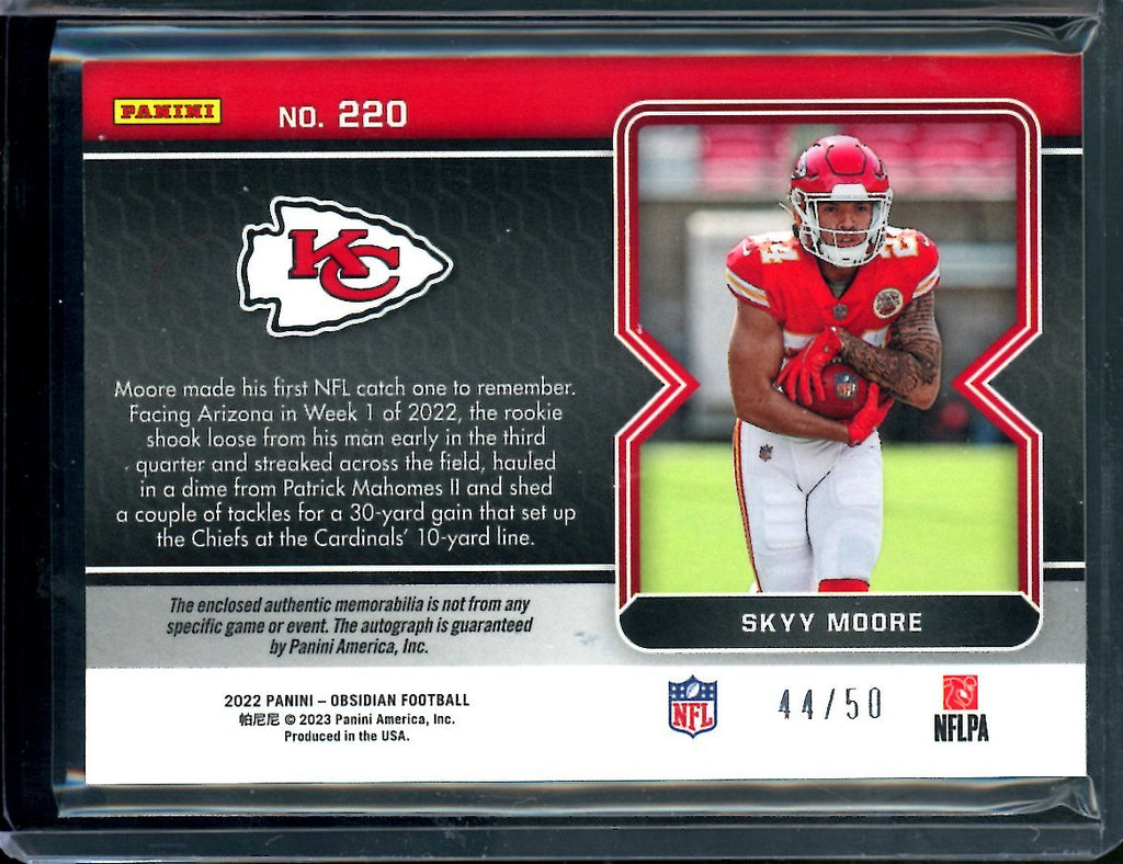 2022 Panini Obsidian Skyy Moore Rookie RPA Green Etch /50 Chiefs