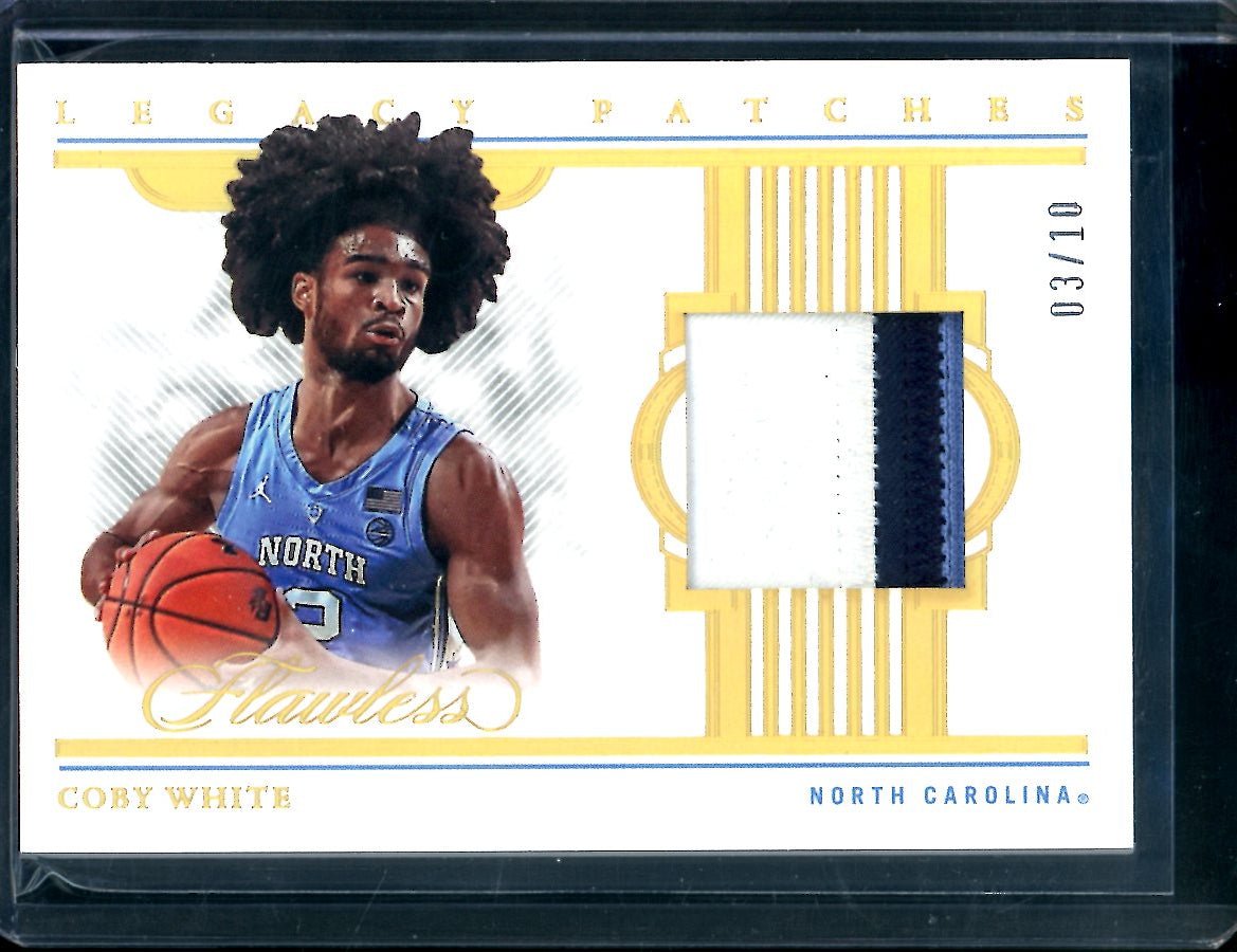 2022/23 Panini Flawless Collegiate Coby White Patch Gold /10 Bulls