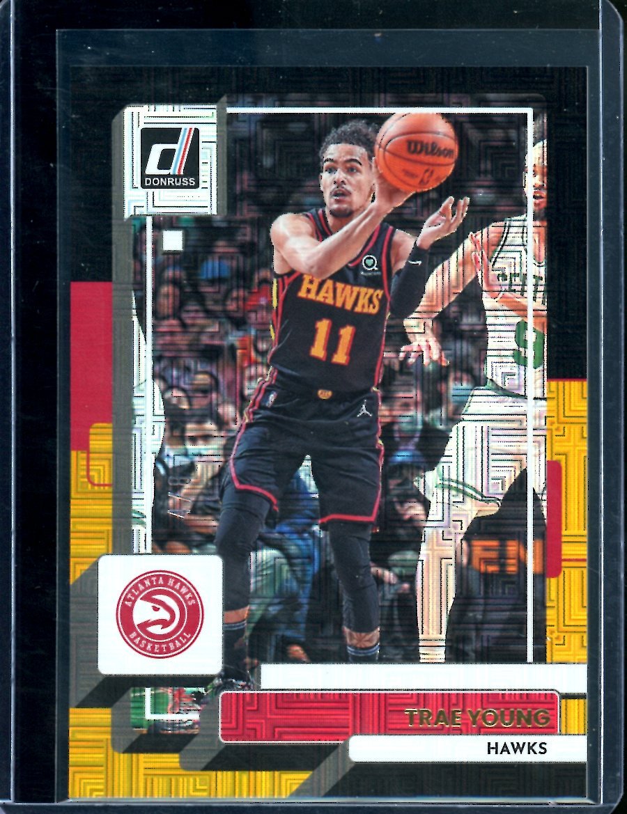2022/23 Panini Donruss Choice Trae Young Black Gold /8 Hawks
