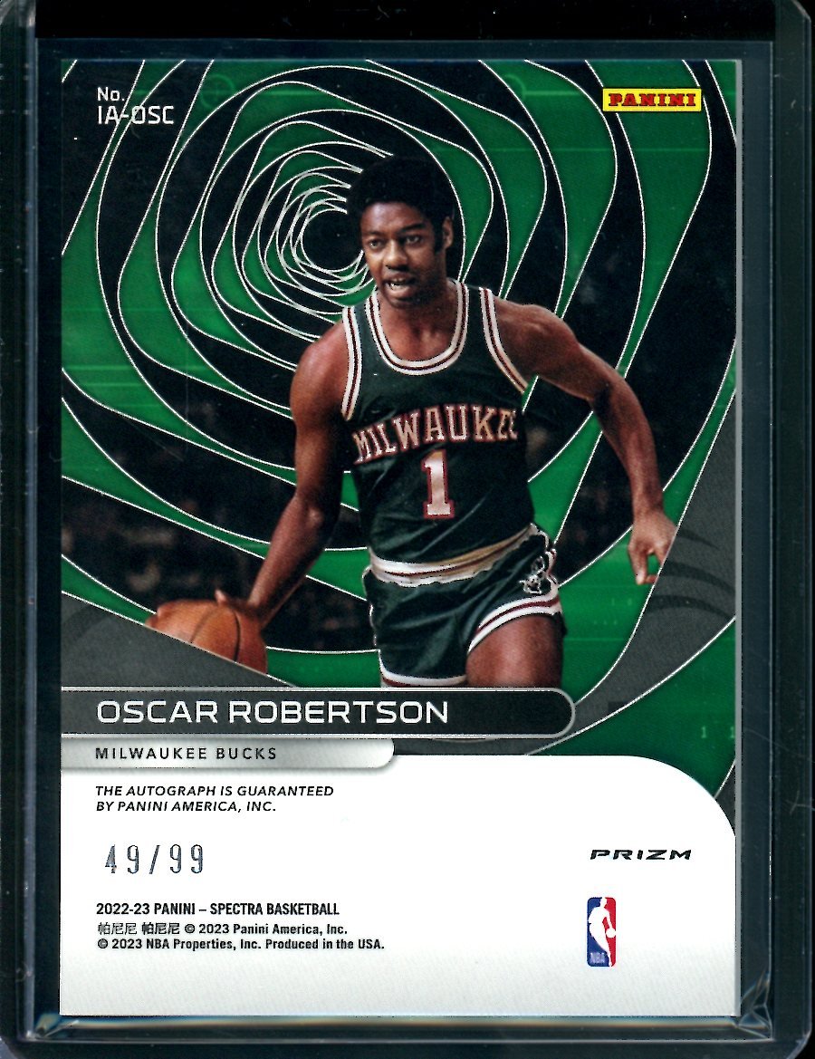 2022-23 Panini Spectra Oscar Robertson Icons Auto /99 Bucks