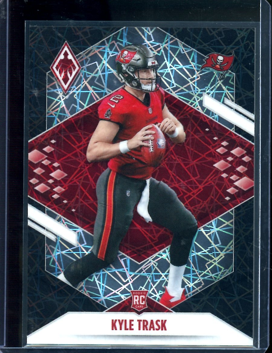 2021 Panini Phoenix Kyle Trask Rookie Black Velocity /10 Buccaneers