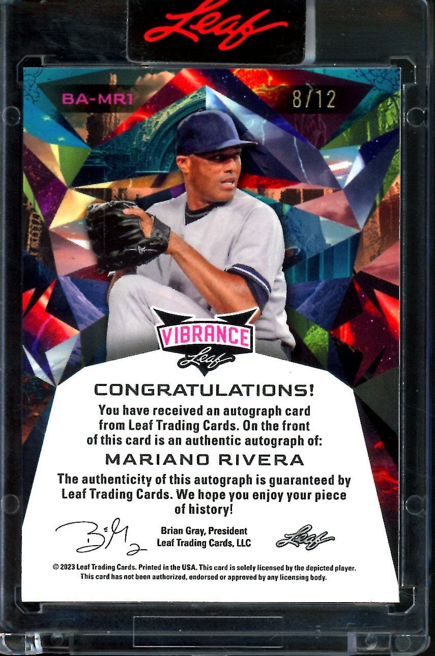 2023 Leaf Vibrance Mariano Rivera Auto Green /12 Yankees