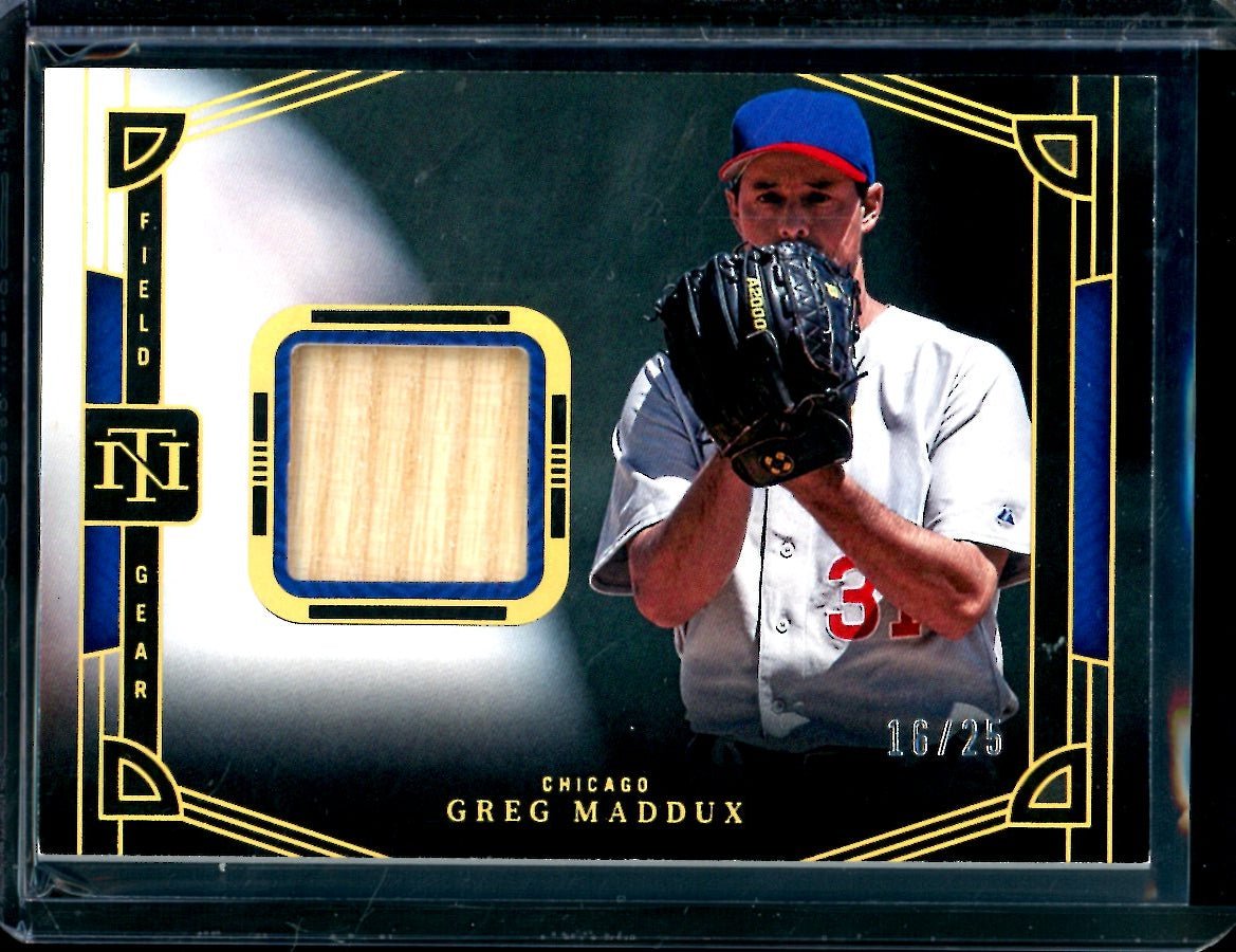 2023 Panini National Treasures Greg Maddux Field Pass Patch /25 Cubs